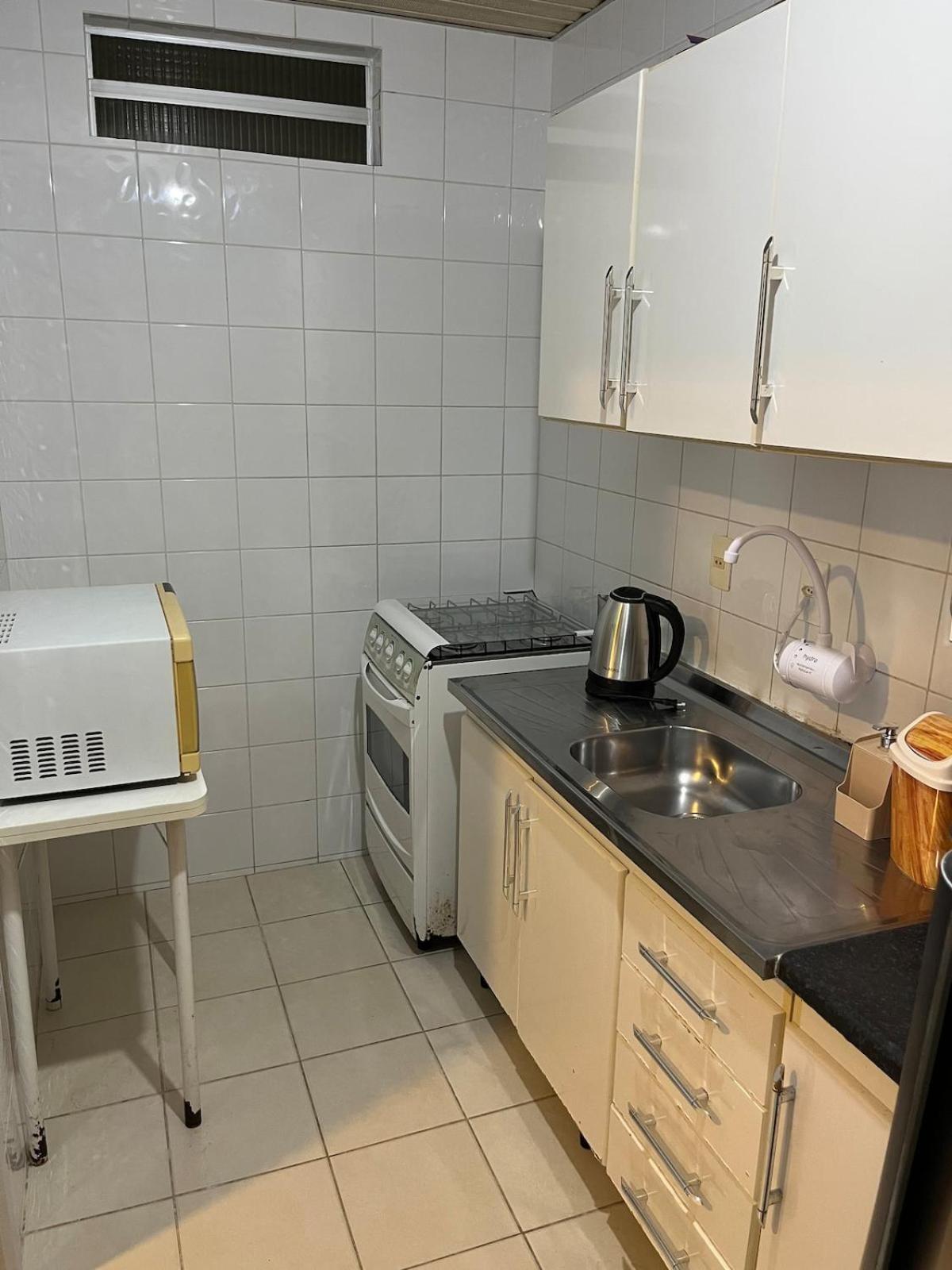 Apartamento Completo No Centro Proximo Da Beira-mar